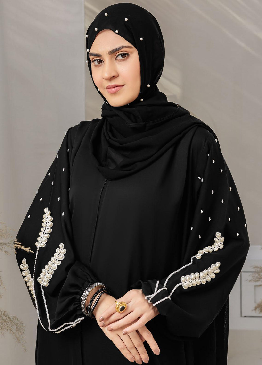 The Great Master (TGM)  Nida  Abaya Kohinoor