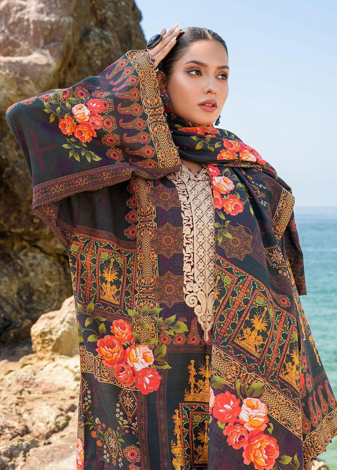 The Woven Palace Embroidered Khaddar Suits Unstitched 3 Piece TWP22K WPK22UN-BL004 VERENA - Winter Collection