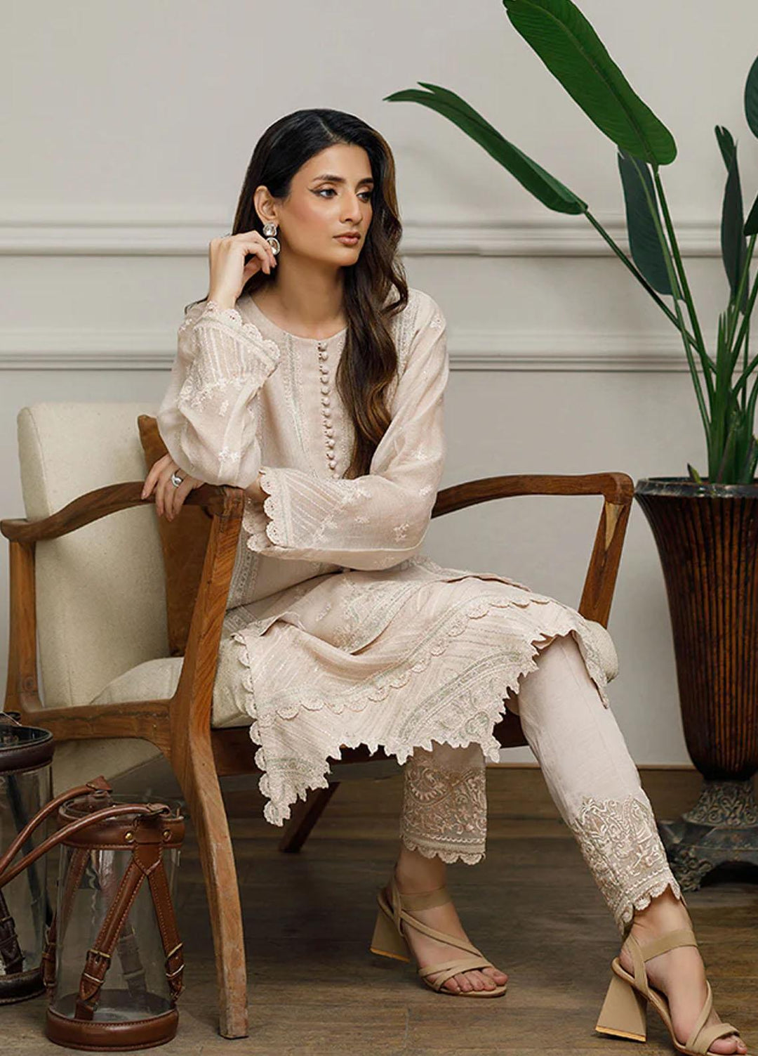 Threads & Motifs Pret  Khaadi Net Shirt 8199