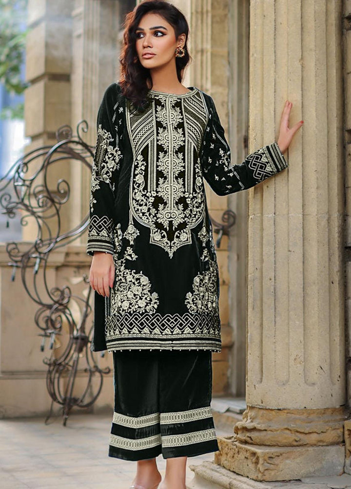 Threads & Motifs Pret  Velvet Shirt THM22RW 7522