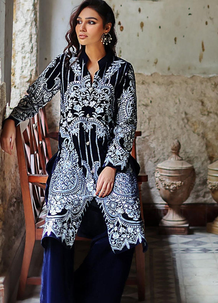 Threads & Motifs Pret  Velvet Shirt THM22RW 7539