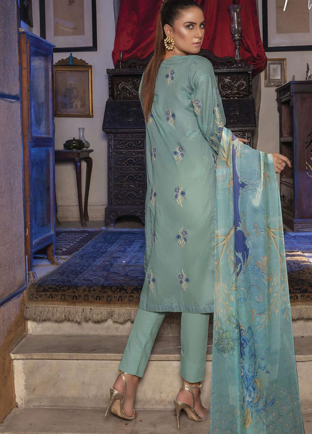 Tohfa by Riaz Arts Embroidered Lawn Suits Unstitched 3 Piece RA21T 02 - Summer Collection