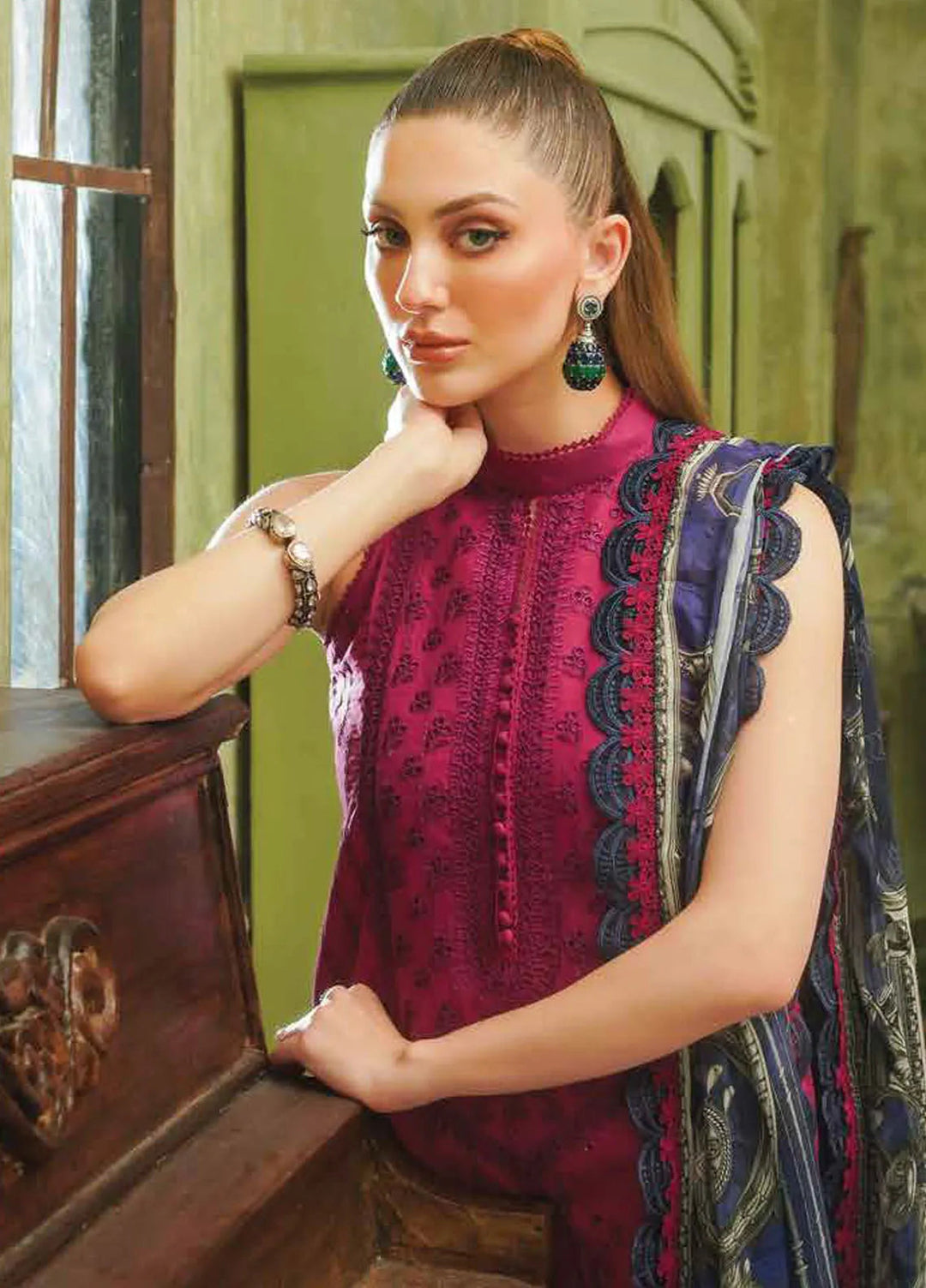Tresor by Zarqash Embroidered Lawn Suit Unstitched 3 Piece ZRQ24T ZQT-0012 Rosa - Luxury Collection