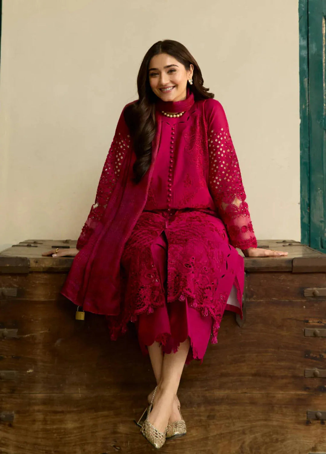 Vintage Flora by Manara Embroidered Lawn Suits Unstitched 3 Piece MNA25VS VF-02 Nazneen - Summer Collection