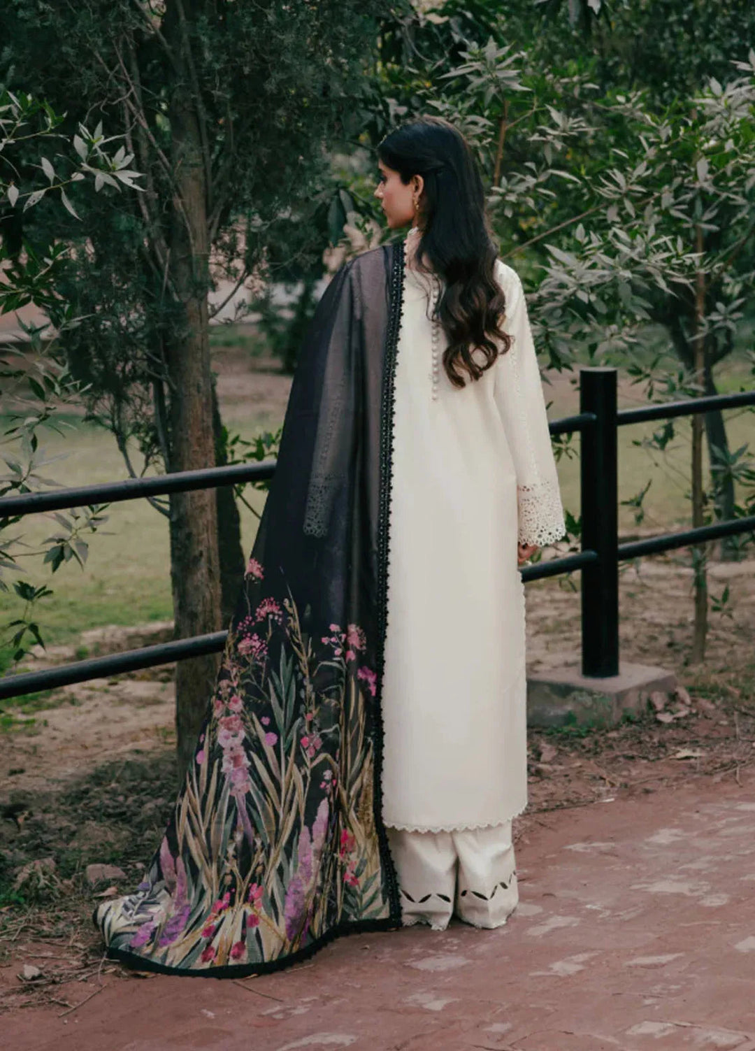 Vintage Flora by Manara Embroidered Lawn Suits Unstitched 3 Piece MNA25VS VF-10 Seher - Summer Collection