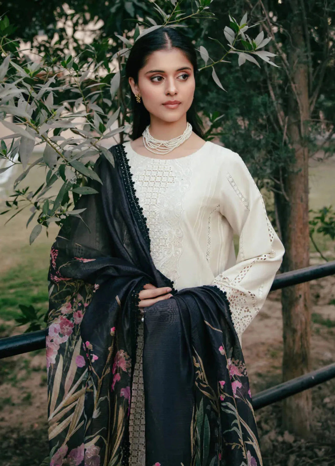 Vintage Flora by Manara Embroidered Lawn Suits Unstitched 3 Piece MNA25VS VF-10 Seher - Summer Collection