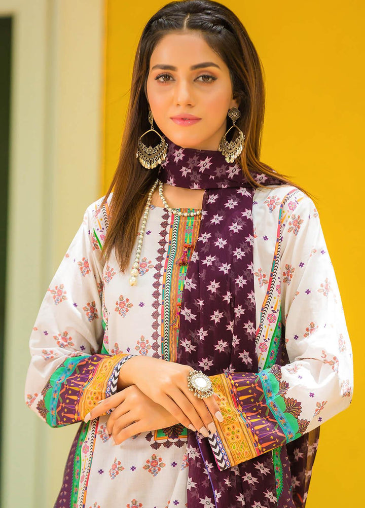 Waniya Pret Printed Lawn 3 Piece Suit PK-207A MULBERRY DREAM