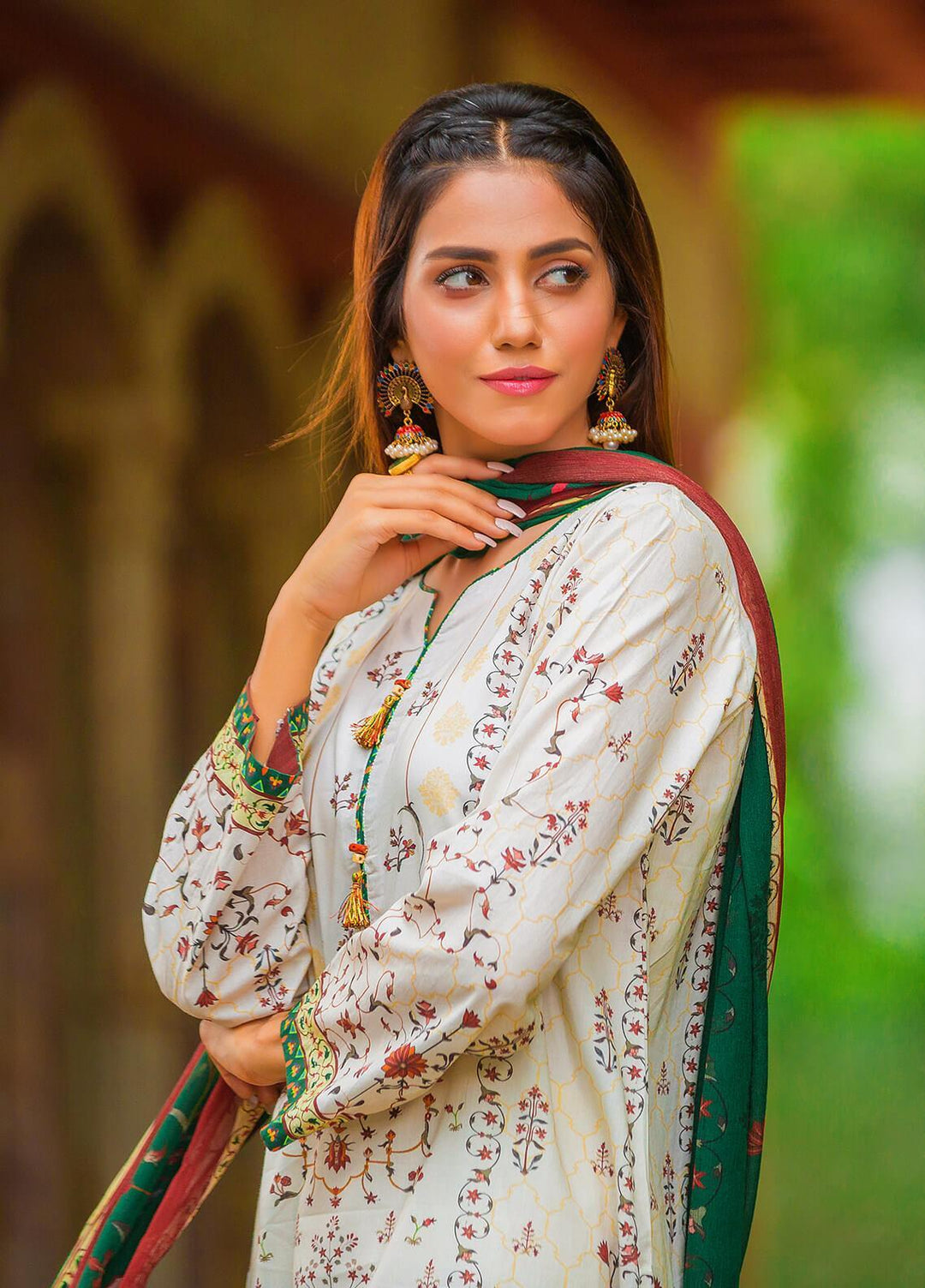 Waniya Pret Printed Lawn 3 Piece Suit PK-206A WHITE FERN
