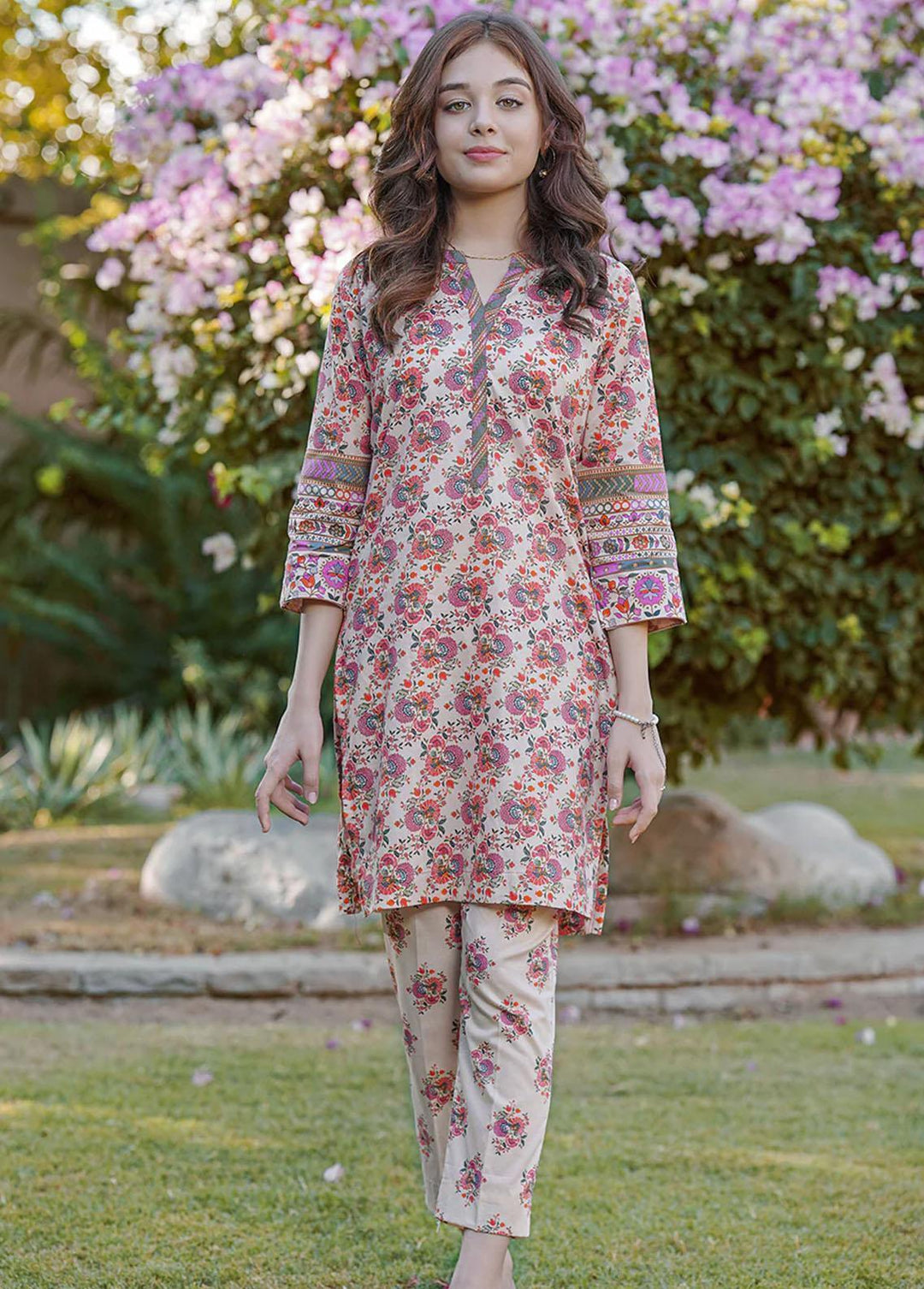 Waniya Pret Printed Lawn 2 Piece WN23RW WKA20-97 CHINTZ GLORE