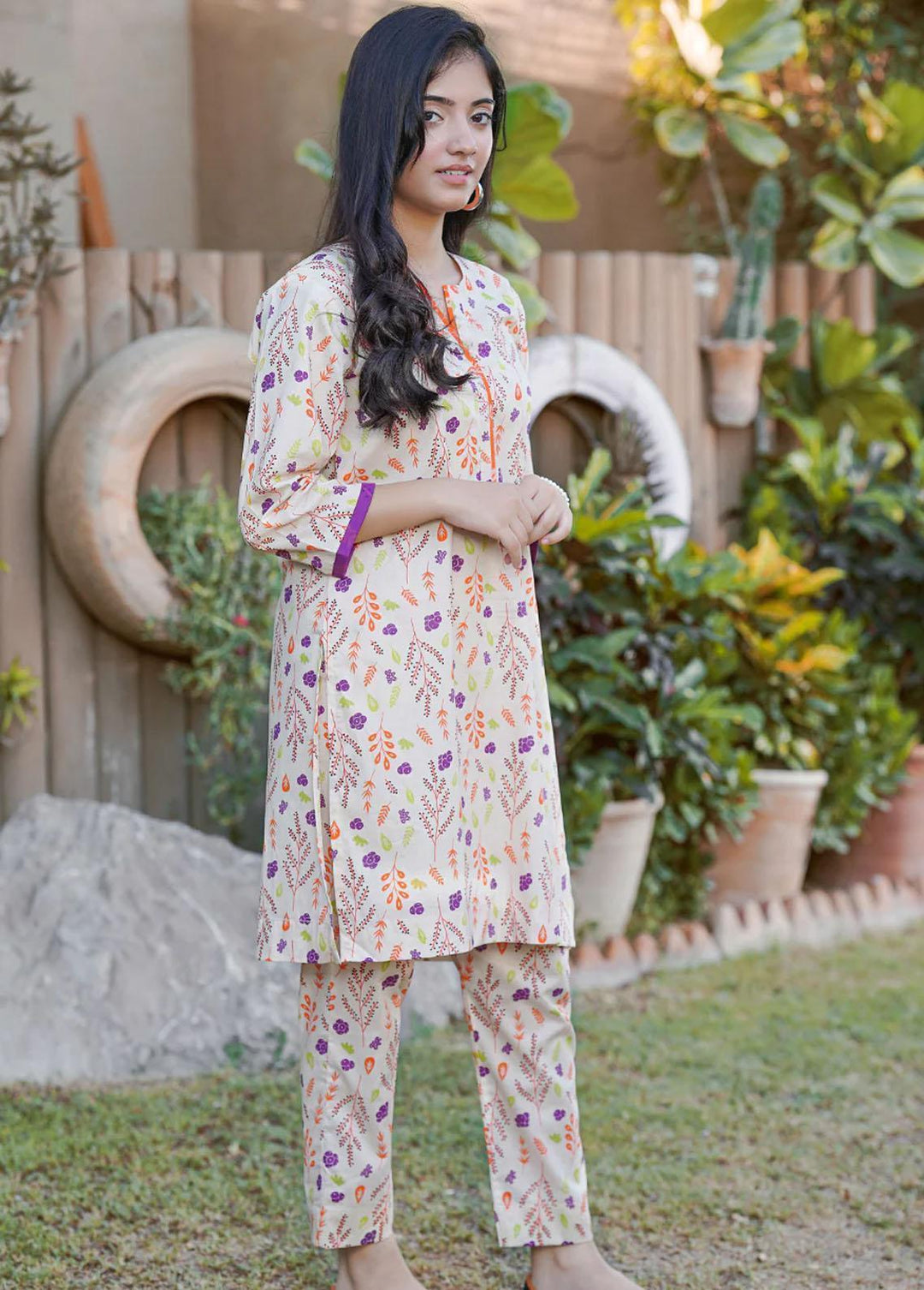 Waniya Pret Printed Lawn 2 Piece WN23RW WKA20-99 FLORA