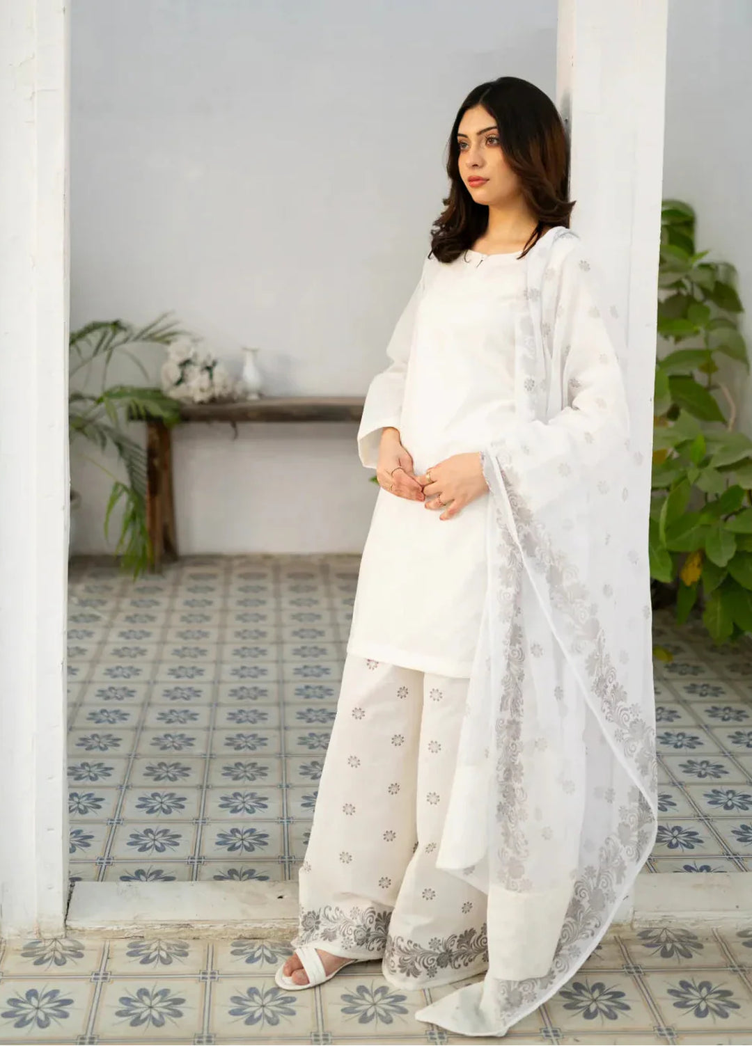 Zauk Women RTW Printed Cotton 3 Piece Suit ZK26RC White Kurta Set ZAU-WKS - Casual Collection