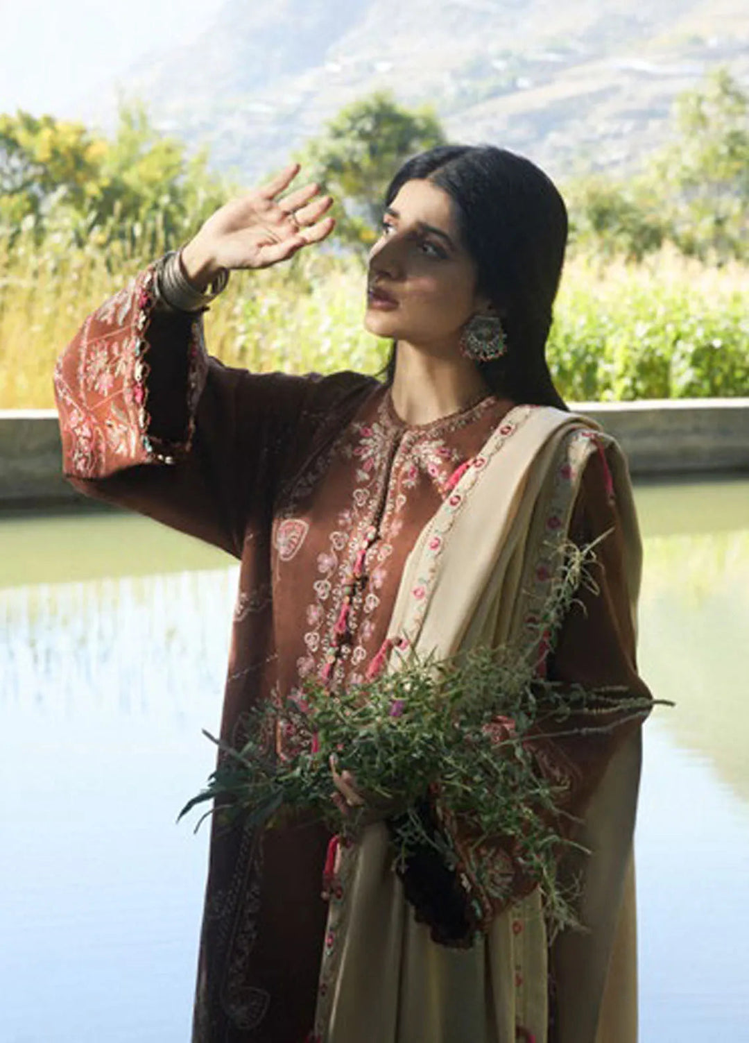 Zaha By Khadijah Shah Embroidered Jacquard Suits Unstitched 3 Piece ZL24W ZW24-14 Sahiba - Winter Collection