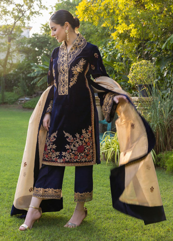 Zainab Chottani Embroidered Velvet Suits Unstitched 3 Piece ZC22V 03 Aashna - Luxury Collection