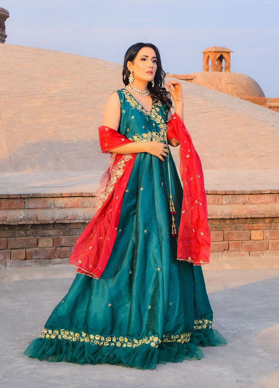 Zara Zubair Luxury Pret  Raw Silk 2 Piece Dress ZZ22AIP Neelam