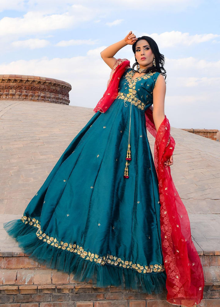 Zara Zubair Luxury Pret  Raw Silk 2 Piece Dress ZZ22AIP Neelam