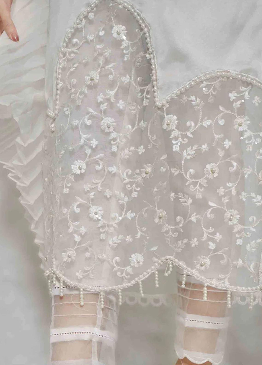 Zara Zubair Pret  Organza 3 Piece Suit  ZZ22FR Lily