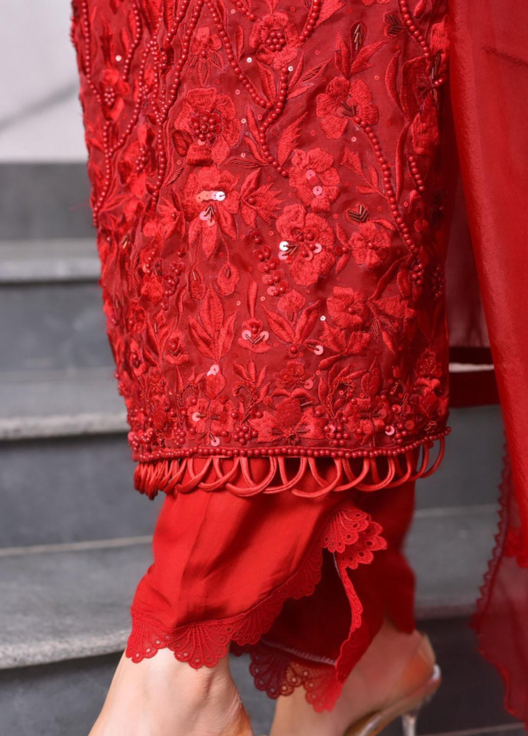 Zara Zubair Luxury Pret  Organza 2 Piece Suit ZZ22LE Red Rose