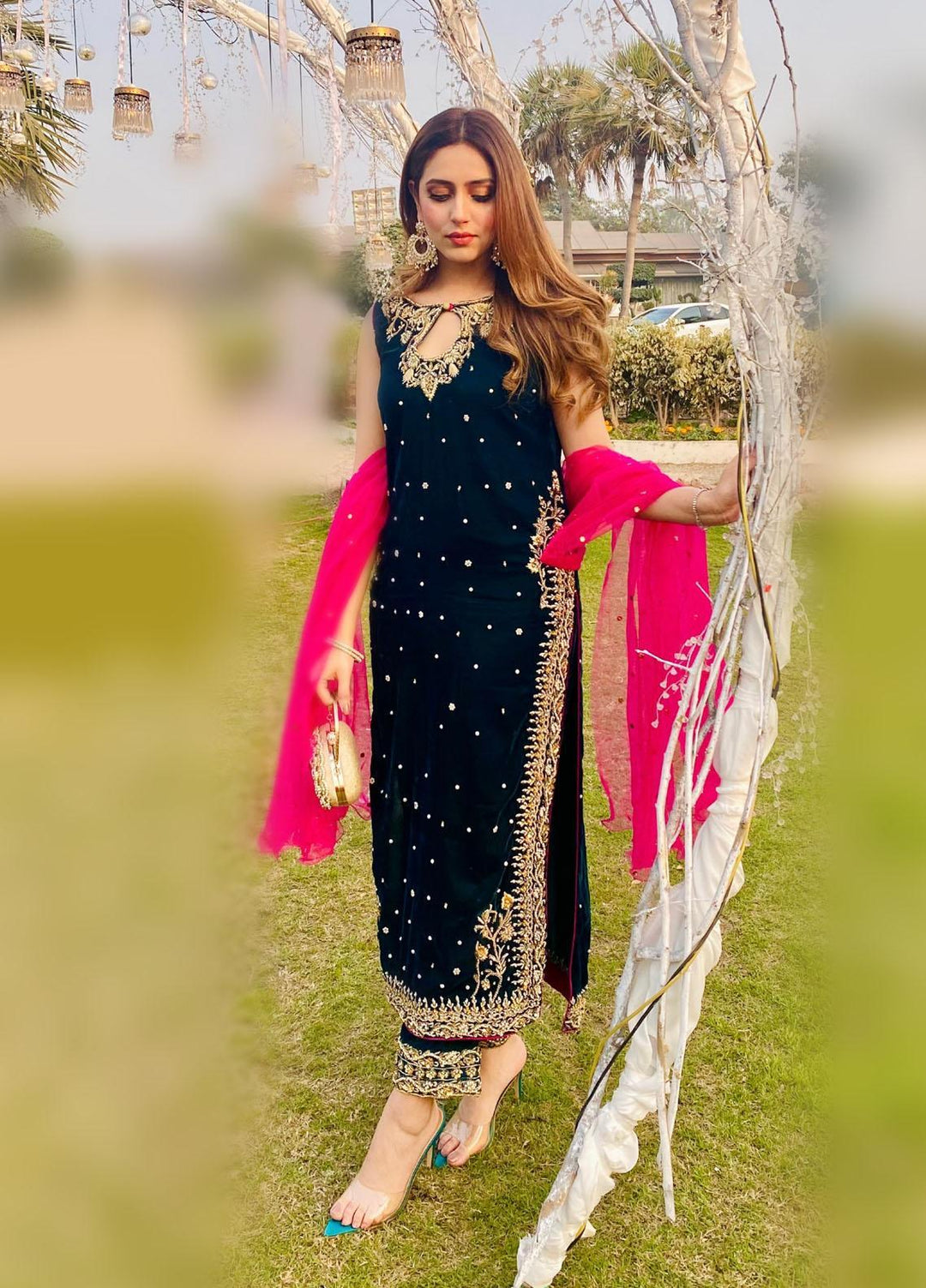 Zara Zubair Luxury Pret  Velvet 3 Piece Suit ZZ22SF Feroza