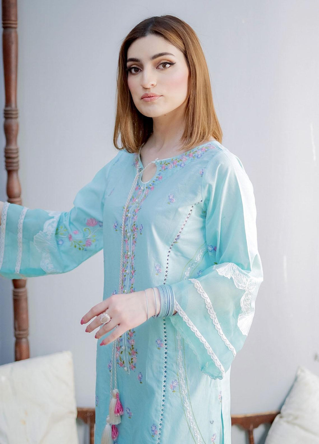Zara Zubair Embroidered Lawn Suits Unstitched 3 Piece ZZ22UL Bella - Summer Collection