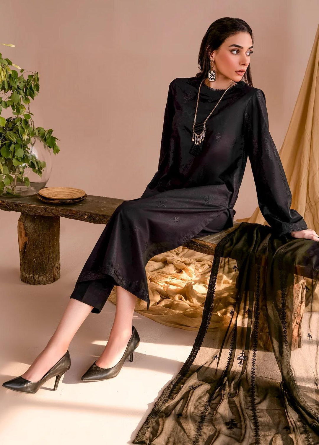 Zarif Pret Embroidered Cambric 3 Piece Suit CP-10 Nora