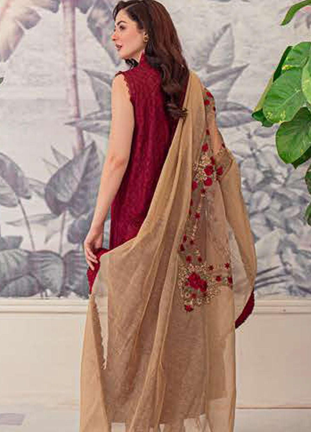 LAMOUR By Zarqash Embroidered Lawn Suits Unstitched 3 Piece ZRQ22L ZQ 001 Arooj - Luxury Collection