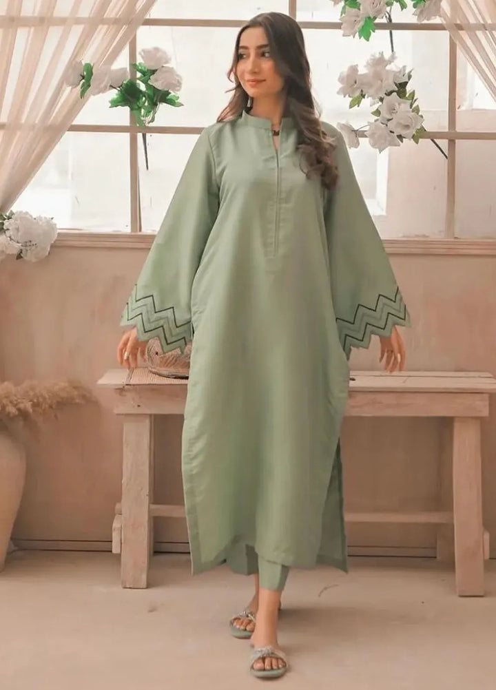 Zauk Luxury Pret Embroidered Raw Silk 2 Piece Suit Apple Green