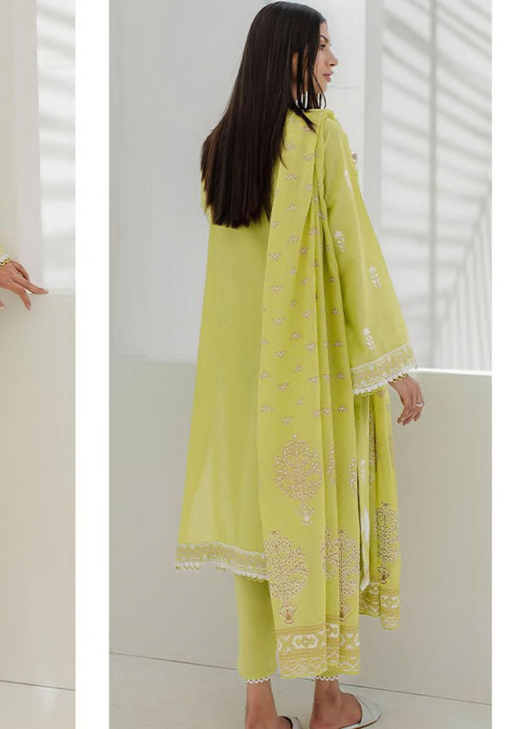 Zellbury Embroidered Lawn Suits Unstitched 3 Piece ZB23L-V4 WUS23E30281 - Summer Collection