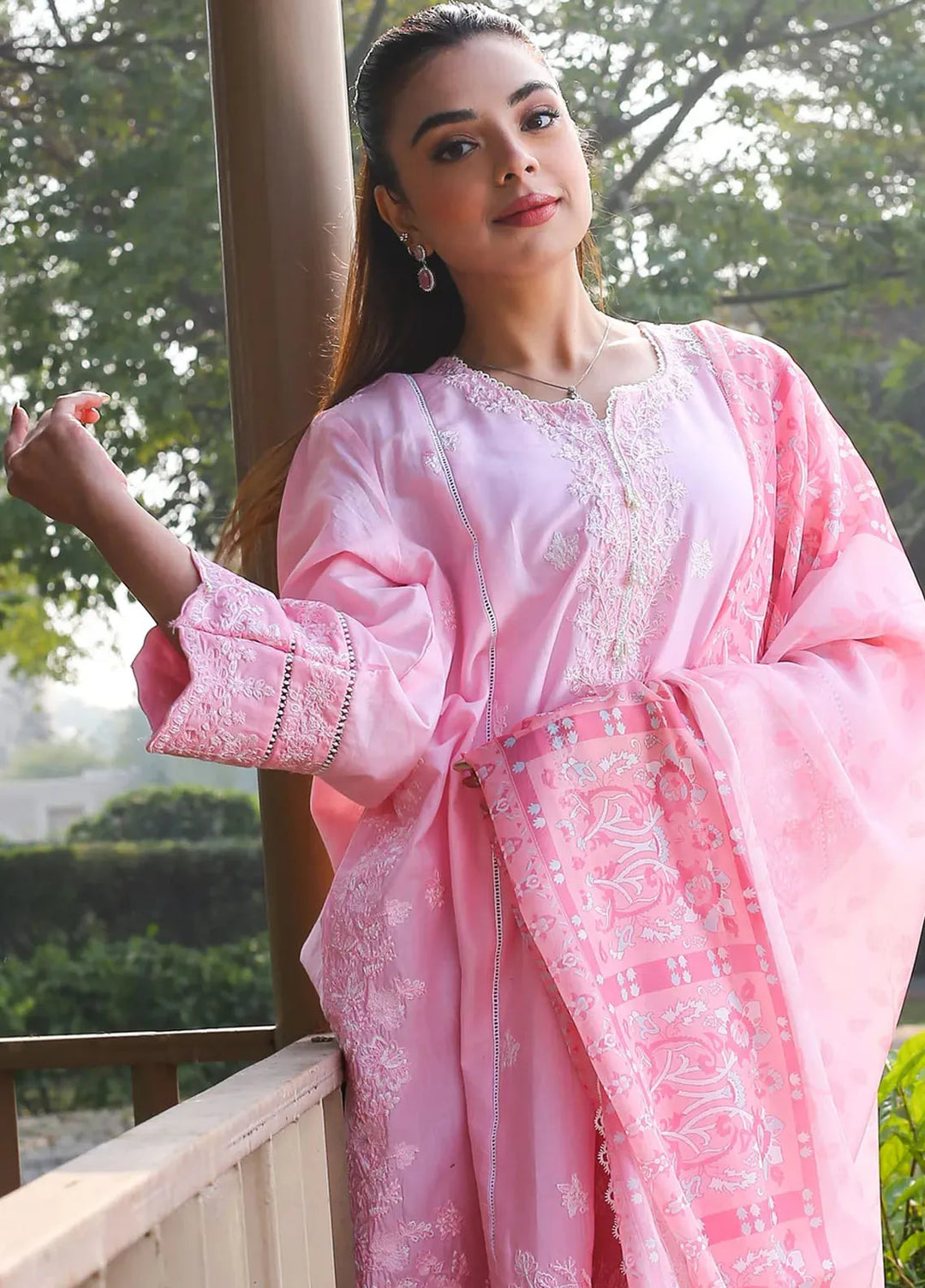 Zyna Embroidered Lawn Suit Unstitched 3 Piece ZYN25L D2-Anya - Summer Collection