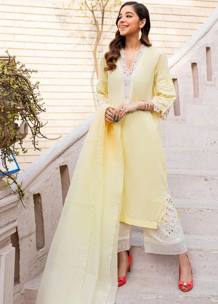 Zoya & Fatima Pret  Lawn 3 Piece Suit ZOF23P Inara