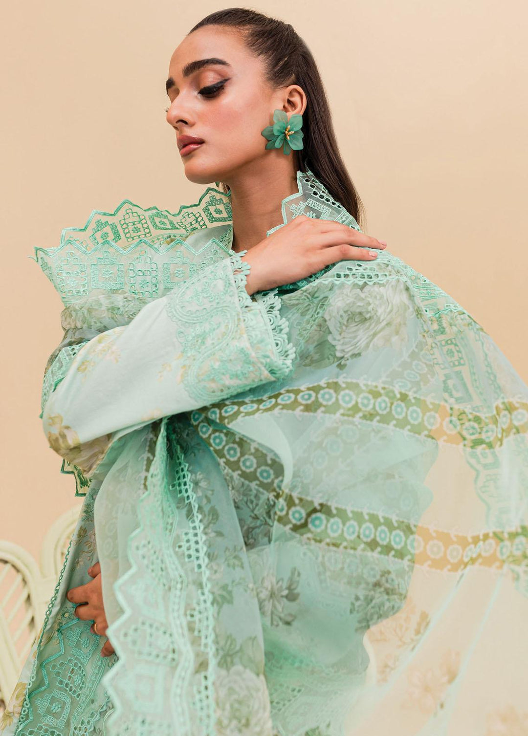 Zoya & Fatima Embroidered Lawn Suits Unstitched 3 Piece ZOF23SB ZF2-540 - Summer Collection
