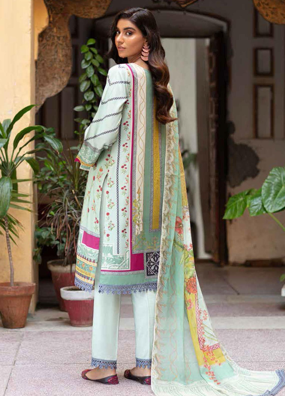 Zoya by Rang Rasiya Embroidered Linen Suits Unstitched 3 Piece RR21ZL 03 Nigar - Winter Collection