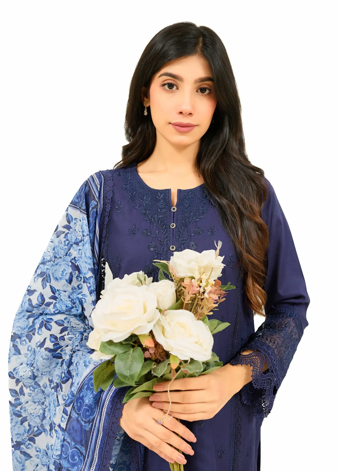 Zyna Embroidered Cambric Suits Unstitched 3 Piece D18-Vida - Summer Collection