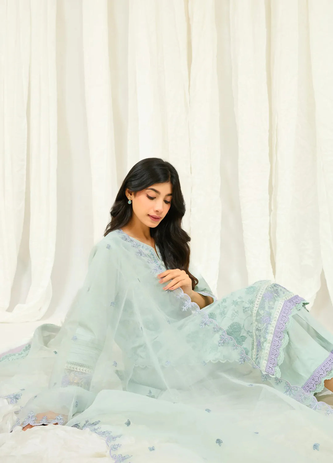 Zyna Embroidered Cambric Suits Unstitched 3 Piece D9-Kyra - Summer Collection